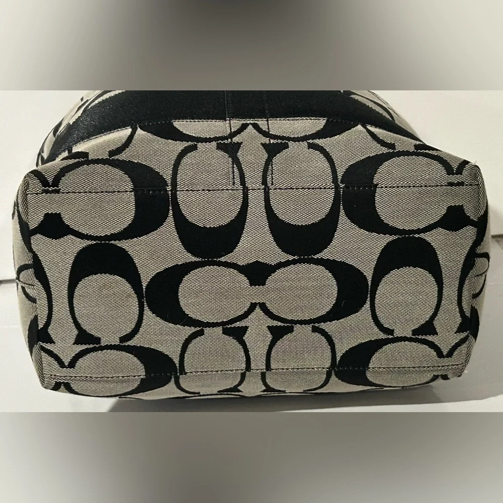 Coach Signature Black Gray Canvas Leather structured logo Shoulder Bag - Picture 14 of 16